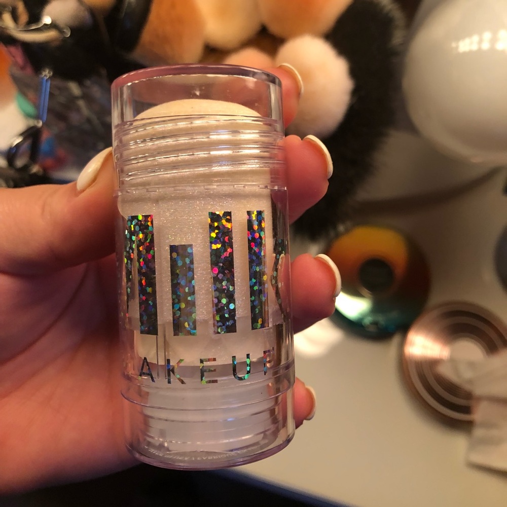 Milk Makeup Techno Glitter Stick